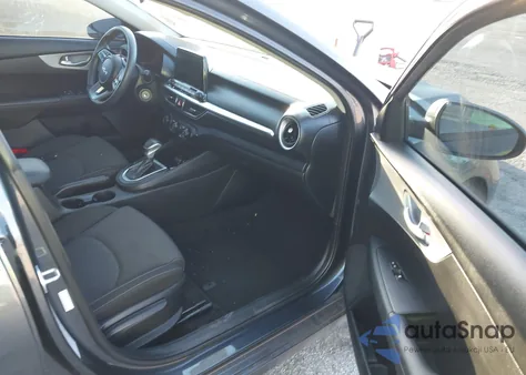 2023 Kia Forte Lxs from USA, damaged, VIN 3KPF24AD7PE601324